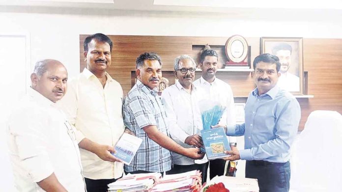 Nava Telangana Extends Best Wishes to the Special Commissioner of the Department of Information.