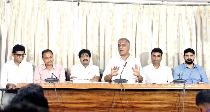 మాజీమంత్రి హరీశ్‌రావు