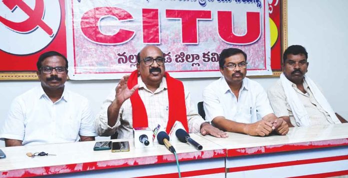 May Day Celebrations with the Spirit of the Chicago Struggle