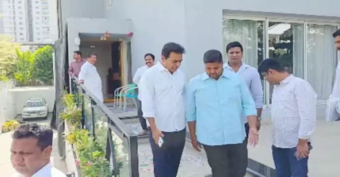 జగిత్యాలకు బయలుదేరిన కేటీఆర్..