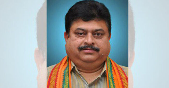 ఆలే నరేంద్ర తెలంగాణఆత్మగౌరవం కోసం పోరాడారు