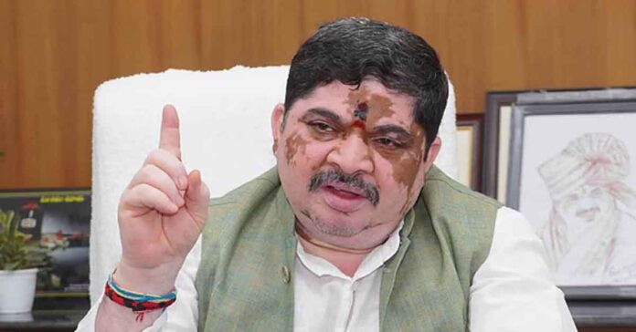 The Commercial Taxes Department must be vacated.