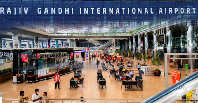 ఎయిర్పోర్టులో పేలిన సెల్ఫోన్ బ్యాటరీ