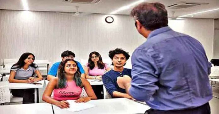 అసిస్టెంట్ ప్రొఫెసర్ పోస్టుల భర్తీపై విచారణ జరిపించాలి : టీడీఎఫ్