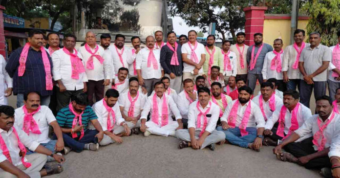 గజ్వేల్లో కొనసాగుతున్న బంద్