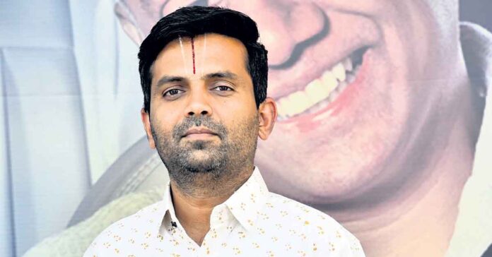 అప్పుల్లో ఉన్న వారికి ధైర్యాన్నిచ్చే చిత్రం