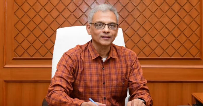 తమిళనాడు సీఎస్ గా తెలుగు వ్యక్తి