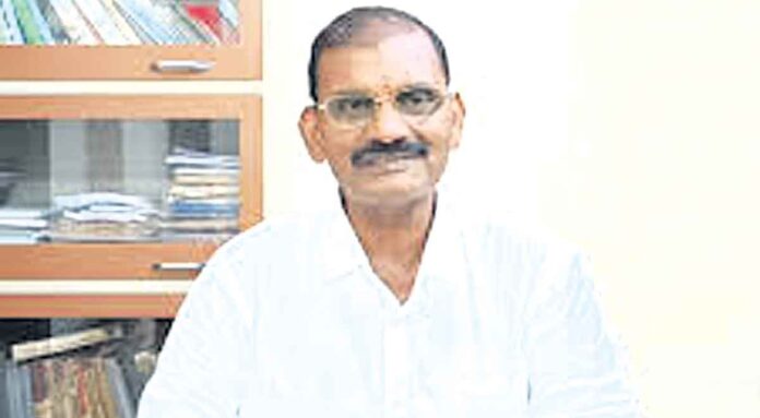 భూ దందాల్లో బీజేపీ, కాంగ్రెస్ తోడు దొంగలు