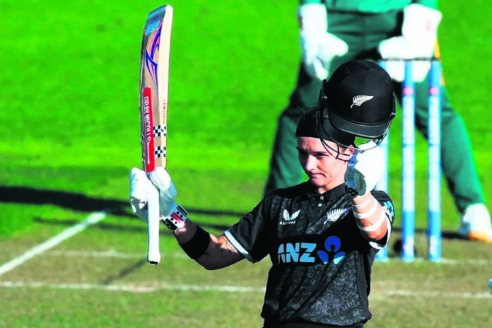 Amelia Steals the Show