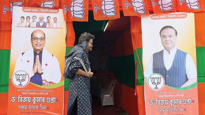 బీజేపీకి ‘అవుట్ సైడర్’ తలనొప్పి