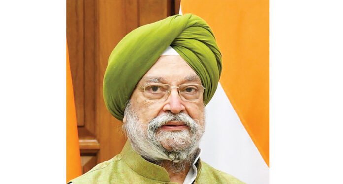 ఖతార్ పర్యటనలో పెట్రోలియం శాఖ మంత్రి