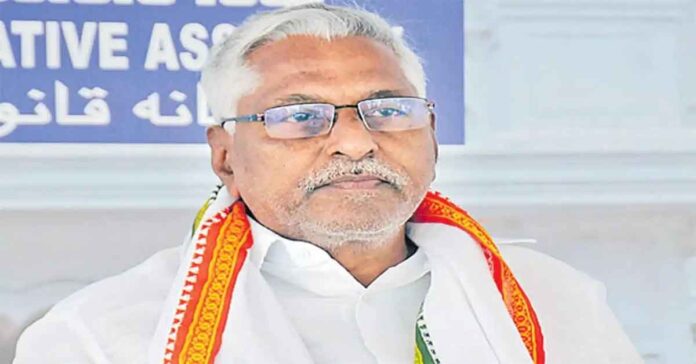 It is not up to anyone to confront KCR: Jeevan Reddy