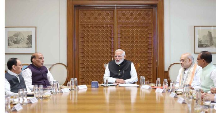 పీఎం అధ్యక్షతన సాయంత్రం కీలక భేటీ