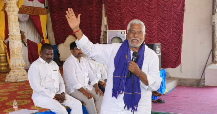 రాయికల్ లో కాంగ్రెస్ దిగజారడానికి కారణం ఎవరు.?