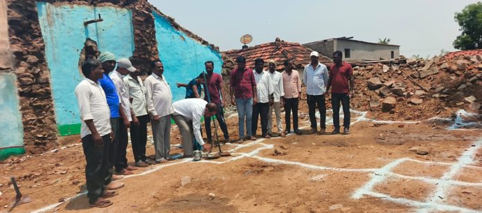పలు అభివృద్ధి పనులను ప్రారంభించిన ఎంపీడీవో