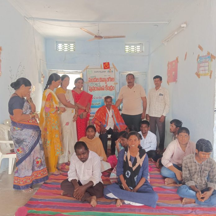 దివ్యాంగుల సంఘాల ఏర్పాటు