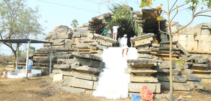 కటాక్షపూర్ కోటగుళ్ల వద్ద హెరిటేజ్ వాక్ : డీటీఓ శివాజీ
