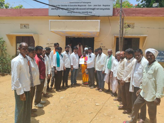 మా గ్రామ ఇసుకకు అనుమతి ఇవ్వాలి