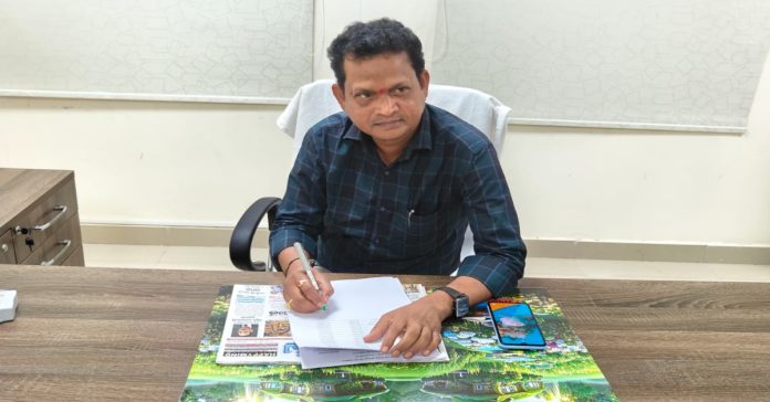 Municipal 'Commissioner' Anjaiah goes on leave