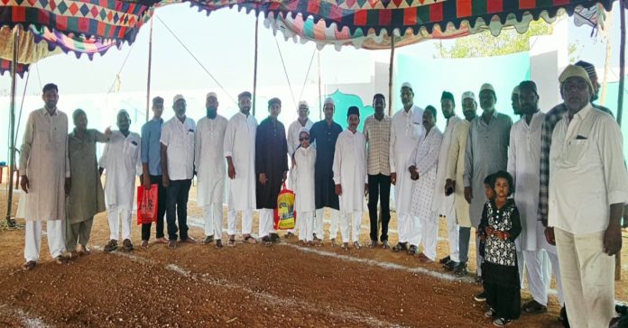 మండలంలో వైభవంగా బక్రీద్
