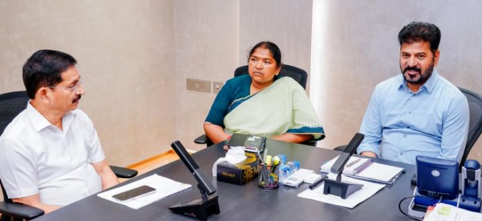 గ్రామ పంచాయతీ సిబ్బందికి
ఒకటో తారీఖునే జీతాలు