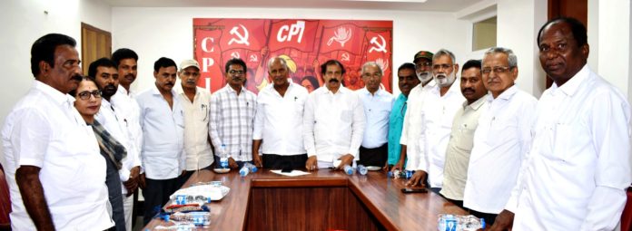 Only the Communist movement can put a curb on communal and fascist forces.