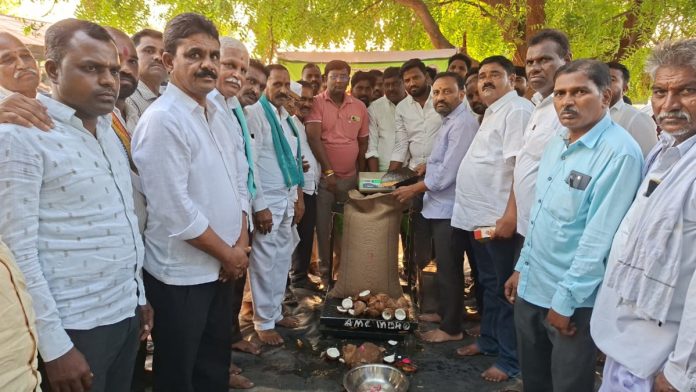 Don't get fooled by selling grain to middlemen: MLA