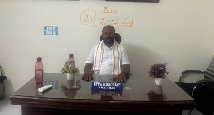 ఆప్రైజర్ లేకనే గోల్డ్ లోన్స్ ఆలస్యం.!