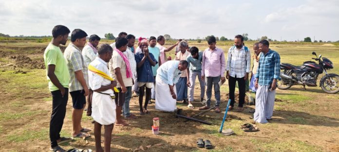 జాబ్ కార్డున్న ప్రతి ఒక్కరూ ఉపాధి పనిని సద్వినియోగం చేసుకోవాలి