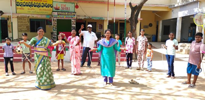 ప్రభుత్వ పాఠశాలలో వేసవి శిబిరం ప్రారంభం