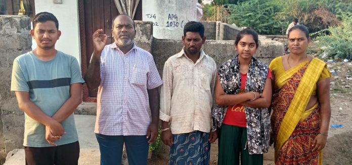 నీట్ పరీక్ష అవకతవకలపై విద్యార్థుల భవిష్యత్ పై దెబ్బ