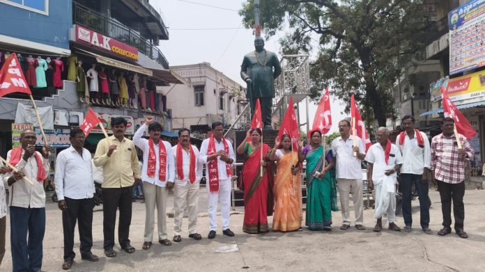 బండి సంజయ్ కొడుకును వెంటనే అరెస్టు చేయాలి: యండి జహంగీర్