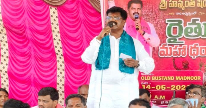 రైతులు నష్టపోకుండా వెంటనే చర్యలు చేపట్టాలి