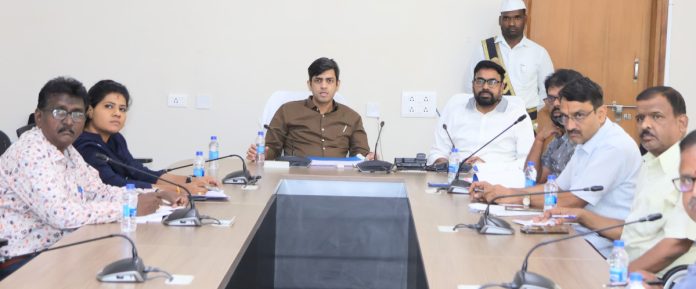 Ongoing work in educational institutions should be expedited: Collector