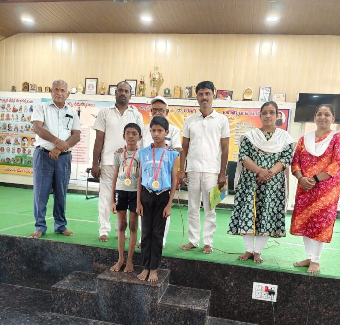 స్పోర్ట్స్ డేలో స్వర్ణం సాధించిన జనగామ రోహిన్ రెడ్డి