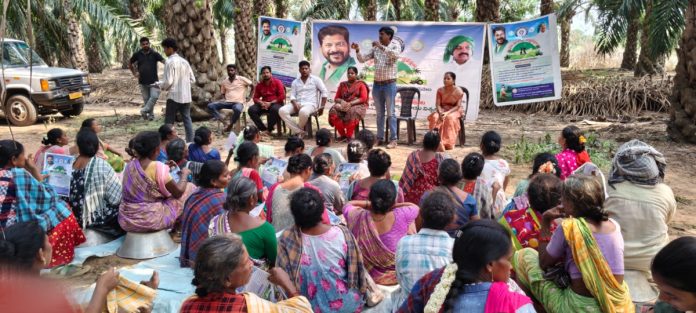 విజయవంతంగా కొనసాగుతున్న రైతు ముంగిట్లో శాస్త్రవేత్తలు