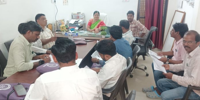 సెన్సెస్ పకడ్బందిగా నిర్వహించాలి: తహసీల్దార్