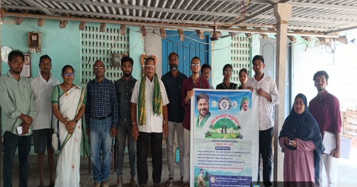 మల్లాయిగూడెంలో రైతు ముంగిట్లో శాస్త్రవేత్తలు
