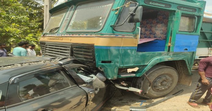 అంకాపూర్ శివారు వద్ద రోడ్డు ప్రమాదం