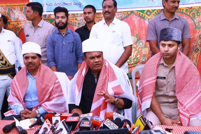 త్యాగానికి, విశ్వాసానికి ప్రతీక బక్రీద్: మంత్రి కోమటిరెడ్డి వెంకట్ రెడ్డి