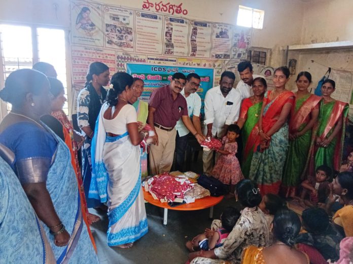 ప్రయివేటు దీటుగా అంగన్వాడి కేంద్రాలలో విద్యను అందిస్తున్నాం