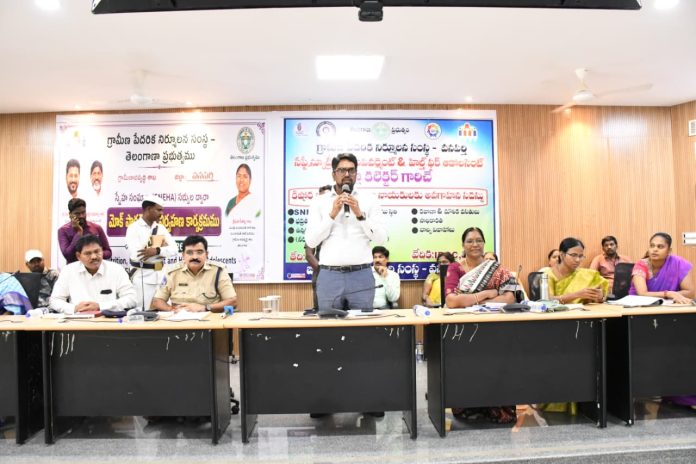 ఆలోచింపజేసిన మాక్ పార్లమెంట్