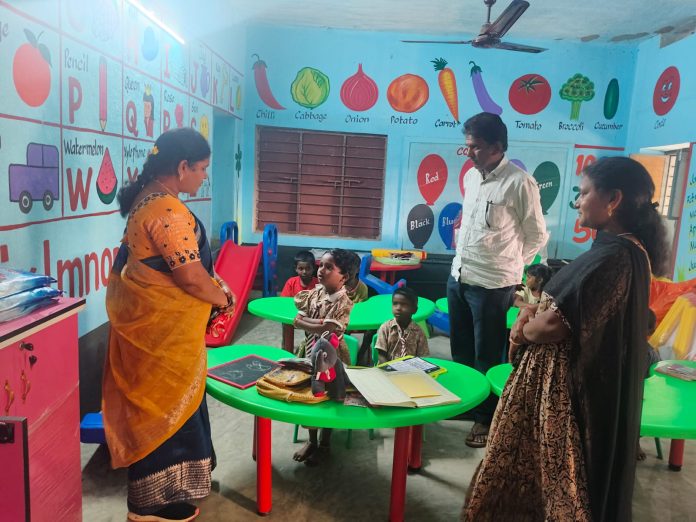 ప్రభుత్వ బడుల్లో చిన్నారుల సందడి పెంచే ప్రీ-ప్రైమరీ కేంద్రాలు