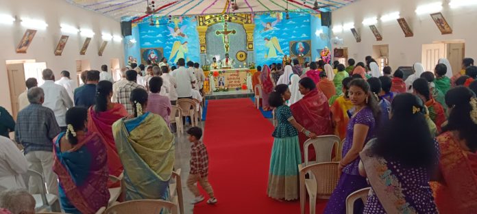 నీలా క్యాంపులో మరియమ్మ వారోత్సవాలు