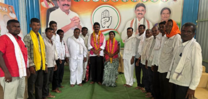సర్పంచ్ సంతోష్ మేస్త్రీకి ఘన సన్మానం