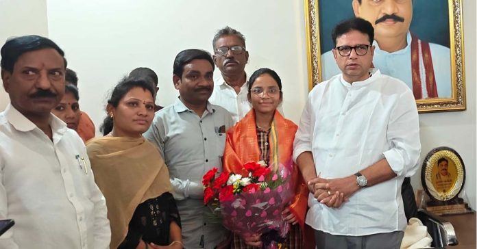 జిల్లా టాపర్‌
