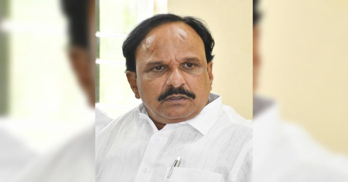 కర్ణాటక మంత్రి డి. సుధాకర్ కన్నుమూత..