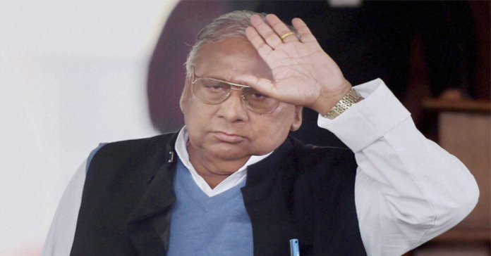 Senior Congress leader VH goes on hunger strike