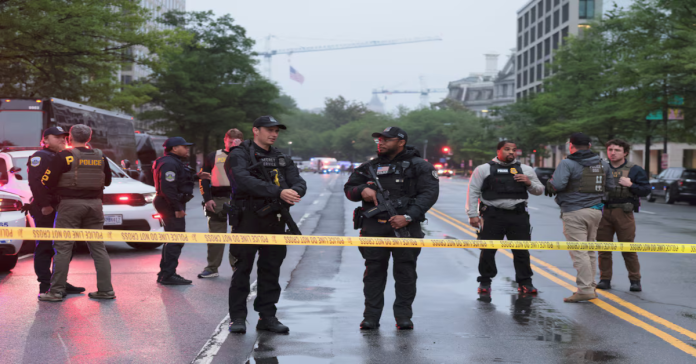 Shooting at the White House..