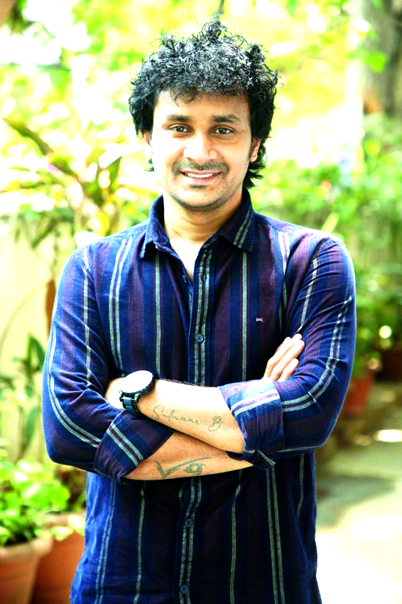 సొంత ఊరికి వెళ్ళిన ఫీల్ కలుగుతుంది